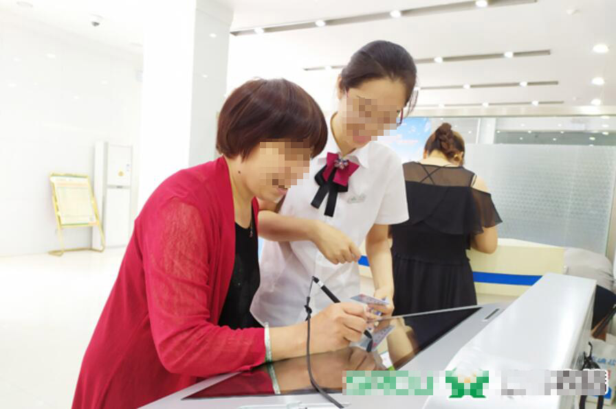 社?？ㄗx卡器助力實現(xiàn)社保行業(yè)從芯到碼信息化