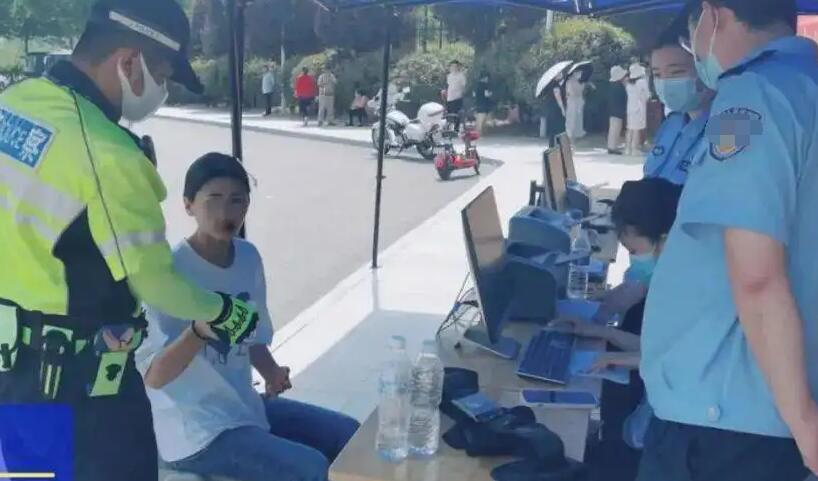 核酸采樣現(xiàn)場